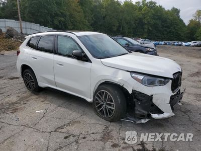 Czwarte zdjęcie samochodu z boku: 2023 BMW X1 XDRIVE28I VIN:WBX73EF09P5W21036 - miniatura