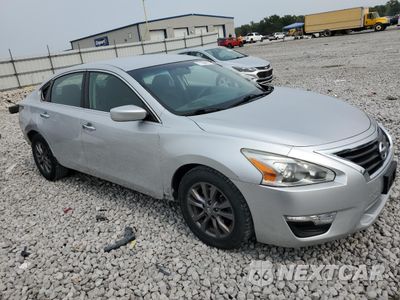 Czwarte zdjęcie samochodu z boku: 2015 NISSAN ALTIMA 2.5 VIN:1N4AL3AP6FC490207 - miniatura