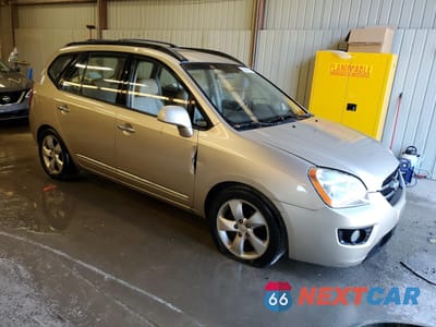 Czwarte zdjęcie samochodu z boku: 2008 KIA RONDO LX VIN:KNAFG526787166827 - miniatura