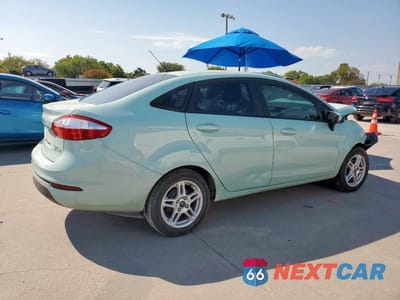 Trzecie zdjęcie samochodu z tyłu: 2019 FORD FIESTA SE VIN:3FADP4BJ7KM152261 - miniatura