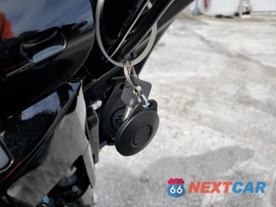 Zdjęcie 8 z 10 samochodu: 2021 HARLEY-DAVIDSON FLHXS VIN:1HD1KRP16MB670940 - miniatura