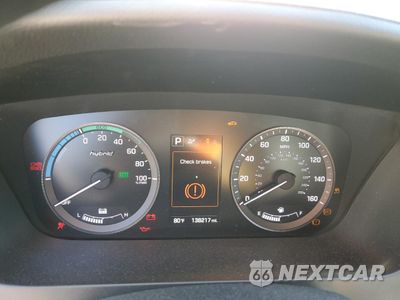 Zdjęcie 9 z 15 samochodu: 2016 HYUNDAI SONATA HYBRID VIN:KMHE24L12GA036641 - miniatura
