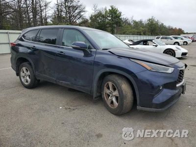 Czwarte zdjęcie samochodu z boku: 2023 TOYOTA HIGHLANDER L VIN:5TDKDRAH7PS525974 - miniatura