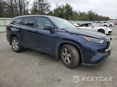 Czwarte zdjęcie samochodu z boku: 2023 TOYOTA HIGHLANDER L VIN:5TDKDRAH7PS525974 - miniatura