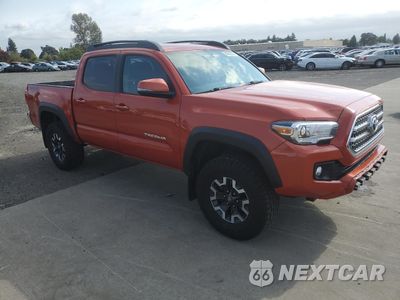 Czwarte zdjęcie samochodu z boku: 2016 TOYOTA TACOMA DOUBLE CAB VIN:3TMAZ5CN6GM014667 - miniatura