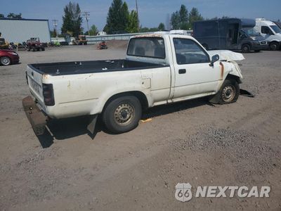 Trzecie zdjęcie samochodu z tyłu: 1991 TOYOTA PICKUP 1/2 TON SHORT WHEELBASE VIN:JT4RN81AXM0064230 - miniatura