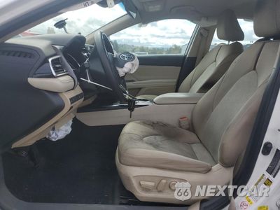 Zdjęcie 7 z 14 samochodu: 2018 TOYOTA CAMRY L VIN:4T1B11HK7JU550559 - miniatura