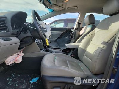Zdjęcie 7 z 12 samochodu: 2017 HYUNDAI ELANTRA SE VIN:5NPD84LF7HH060597 - miniatura