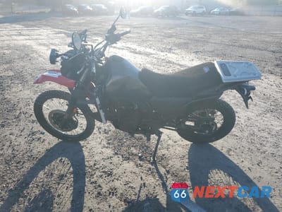 Trzecie zdjęcie samochodu z tyłu: 2024 KAWASAKI KL650 M VIN:ML5KLEM19RDA30486 - miniatura