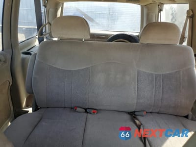 Zdjęcie 10 z 13 samochodu: 2000 CHEVROLET ASTRO VIN:1GNEL19W8YB162895 - miniatura