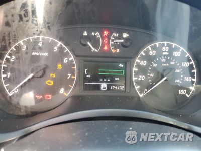 Zdjęcie 9 z 13 samochodu: 2015 NISSAN SENTRA S VIN:3N1AB7AP4FY351109 - miniatura