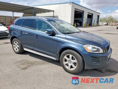 Czwarte zdjęcie samochodu z boku: 2011 VOLVO XC60 3.2 VIN:YV4952DZXB2149811 - miniatura