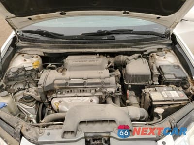 Zdjęcie 11 z 12 samochodu: 2010 HYUNDAI ELANTRA BLUE VIN:KMHDU4BD8AU027210 - miniatura