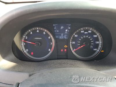 Zdjęcie 9 z 15 samochodu: 2014 HYUNDAI ACCENT GLS VIN:KMHCU4AE1EU624565 - miniatura