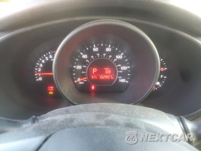 Zdjęcie 9 z 13 samochodu: 2014 KIA SOUL + VIN:KNDJP3A55E7702468 - miniatura