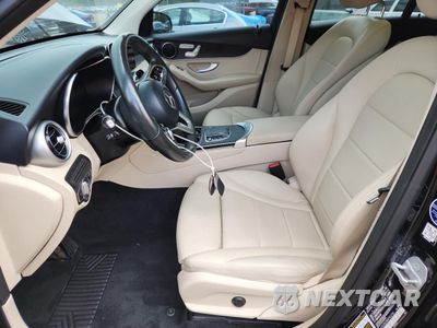 Zdjęcie 7 z 16 samochodu: 2021 MERCEDES-BENZ GLC 300 4MATIC VIN:W1N0G8EB8MF903786 - miniatura