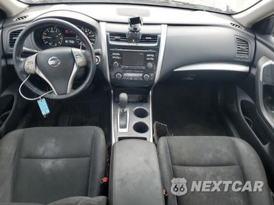 Zdjęcie 8 z 12 samochodu: 2015 NISSAN ALTIMA 2.5 VIN:1N4AL3AP0FC241921 - miniatura