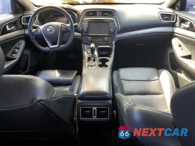 Zdjęcie 8 z 12 samochodu: 2017 NISSAN MAXIMA 3.5S VIN:1N4AA6AP2HC423422 - miniatura