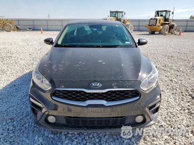 Piąte zdjęcie samochodu w środku: 2021 KIA FORTE FE VIN:3KPF24AD0ME298673 - miniatura