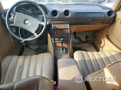 Zdjęcie 8 z 12 samochodu: 1983 MERCEDES-BENZ 300 TDT VIN:WDBAB93A3DN012996 - miniatura
