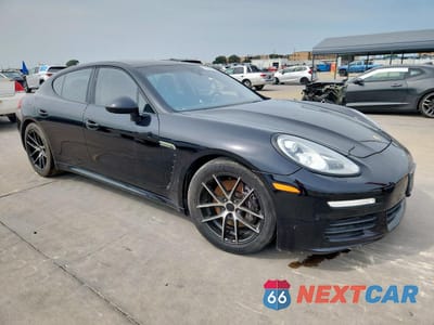 Czwarte zdjęcie samochodu z boku: 2016 PORSCHE PANAMERA 2 VIN:WP0AA2A75GL001291 - miniatura