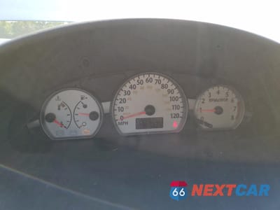 Zdjęcie 9 z 15 samochodu: 2004 SATURN ION LEVEL 3 VIN:1G8AW12F34Z201297 - miniatura