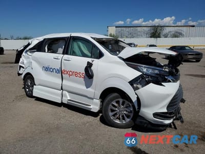 Czwarte zdjęcie samochodu z boku: 2022 TOYOTA SIENNA LE VIN:5TDKSKFC6NS061311 - miniatura