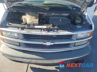 Zdjęcie 12 z 14 samochodu: 1998 CHEVROLET EXPRESS G1500 VIN:1GNFG15R6W1060684 - miniatura