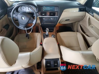 Zdjęcie 8 z 12 samochodu: 2013 BMW X3 XDRIVE28I VIN:5UXWX9C54D0D05428 - miniatura