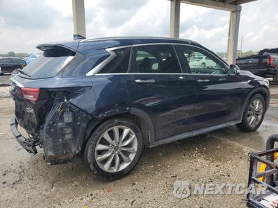 Trzecie zdjęcie samochodu z tyłu: 2019 INFINITI QX50 ESSENTIAL VIN:3PCAJ5M12KF137558 - miniatura