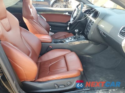 Zdjęcie 7 z 12 samochodu: 2009 AUDI S5 QUATTRO VIN:WAURV78T89A038273 - miniatura