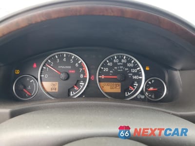 Zdjęcie 9 z 13 samochodu: 2001 NISSAN PATHFINDER LE VIN:5N1AR18W17C635919 - miniatura