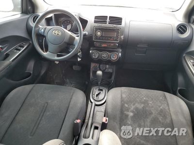 Zdjęcie 8 z 12 samochodu: 2009 TOYOTA SCION XD VIN:JTKKU10489J043300 - miniatura