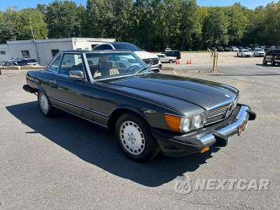 Czwarte zdjęcie samochodu z boku: 1987 MERCEDES-BENZ 560 SL VIN:WDBBA48D6HA072118 - miniatura