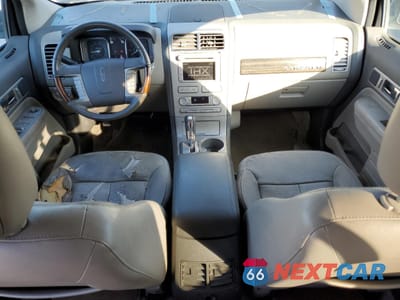 Zdjęcie 8 z 13 samochodu: 2007 LINCOLN MKX VIN:2LMDU68C47BJ12431 - miniatura