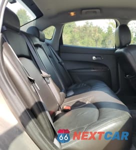 Zdjęcie 10 z 12 samochodu: 2007 BUICK LACROSSE CXS VIN:2G4WE587471219225 - miniatura