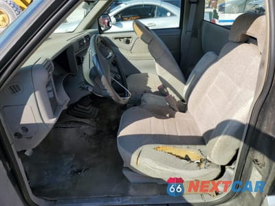 Zdjęcie 7 z 12 samochodu: 1995 CHEVROLET S TRUCK S10 VIN:1GCCS14Z0S8237355 - miniatura