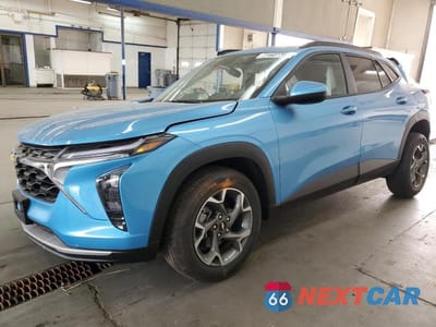 2025 CHEVROLET TRAX 1LT KL77LHEP4SC084462 - główne zdjęcie licytacji z USA - miniatura