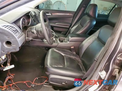 Zdjęcie 7 z 12 samochodu: 2022 CHRYSLER 300 TOURING L VIN:2C3CCADG9NH236879 - miniatura