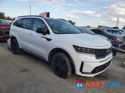 Czwarte zdjęcie samochodu z boku: 2023 KIA SORENTO SX VIN:5XYRK4LF8PG191017 - miniatura