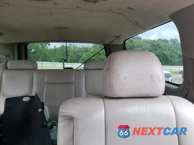Zdjęcie 10 z 14 samochodu: 2006 GMC YUKON XL C1500 VIN:1GKEC16Z76J126601 - miniatura