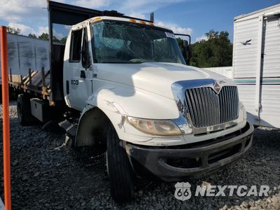 Czwarte zdjęcie samochodu z boku: 2018 INTERNATIONAL 4000 4300 VIN:1HTMMMML3JH590685 - miniatura