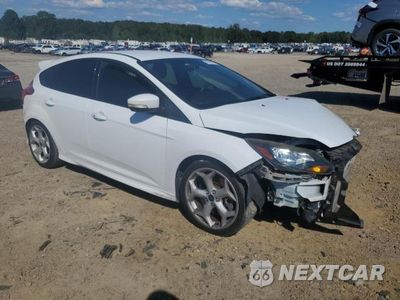 Czwarte zdjęcie samochodu z boku: 2014 FORD FOCUS ST VIN:1FADP3L96EL373578 - miniatura