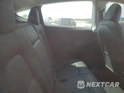 Zdjęcie 10 z 12 samochodu: 2024 TESLA MODEL Y VIN:7SAYGDEE0RA215113 - miniatura