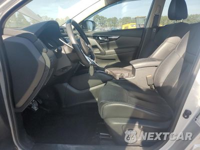 Zdjęcie 7 z 16 samochodu: 2017 NISSAN ROGUE SPORT S VIN:JN1BJ1CRXHW136380 - miniatura