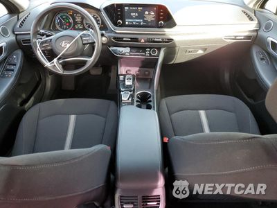 Zdjęcie 8 z 16 samochodu: 2020 HYUNDAI SONATA HYBRID VIN:KMHL24JJXLA014052 - miniatura