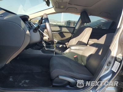 Zdjęcie 7 z 14 samochodu: 2013 HONDA CIVIC VIN:19XFB2F86DE285510 - miniatura