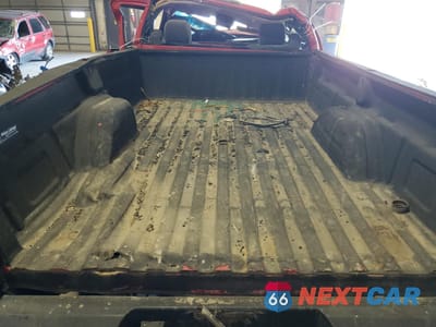 Zdjęcie 10 z 13 samochodu: 2003 GMC SIERRA K2500 HEAVY DUTY VIN:1GTHK24173E100289 - miniatura