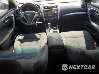 Zdjęcie 8 z 12 samochodu: 2014 NISSAN ALTIMA 2.5 VIN:1N4AL3AP1EC277034 - miniatura