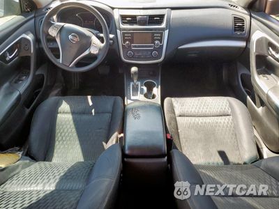 Zdjęcie 8 z 12 samochodu: 2016 NISSAN ALTIMA 2.5 VIN:1N4AL3AP6GC216314 - miniatura